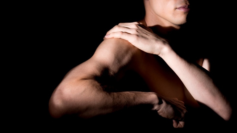 ショルダープレスは三角筋の前部と中部に効く