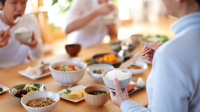 便秘がちなお腹をすっきりさせよう　〜食生活〜